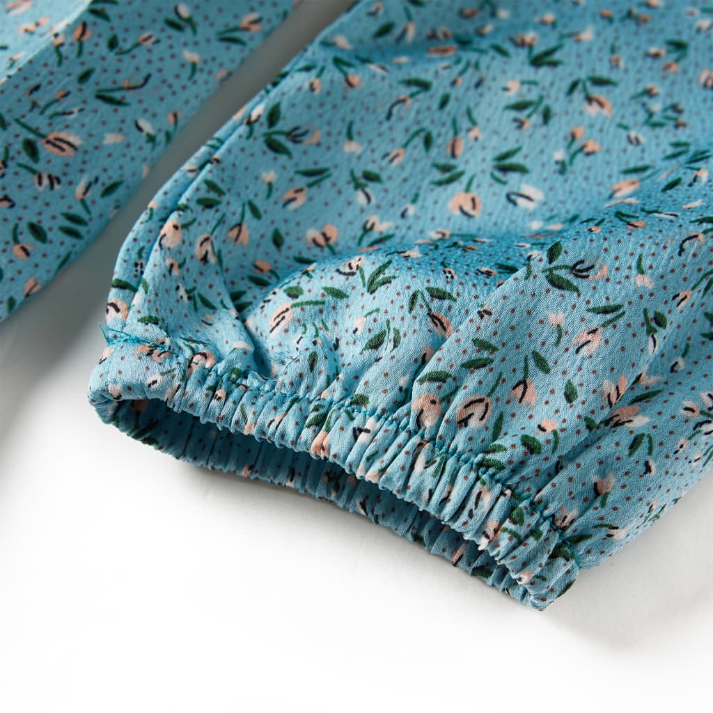 Kinderkleid mit langen Ärmeln